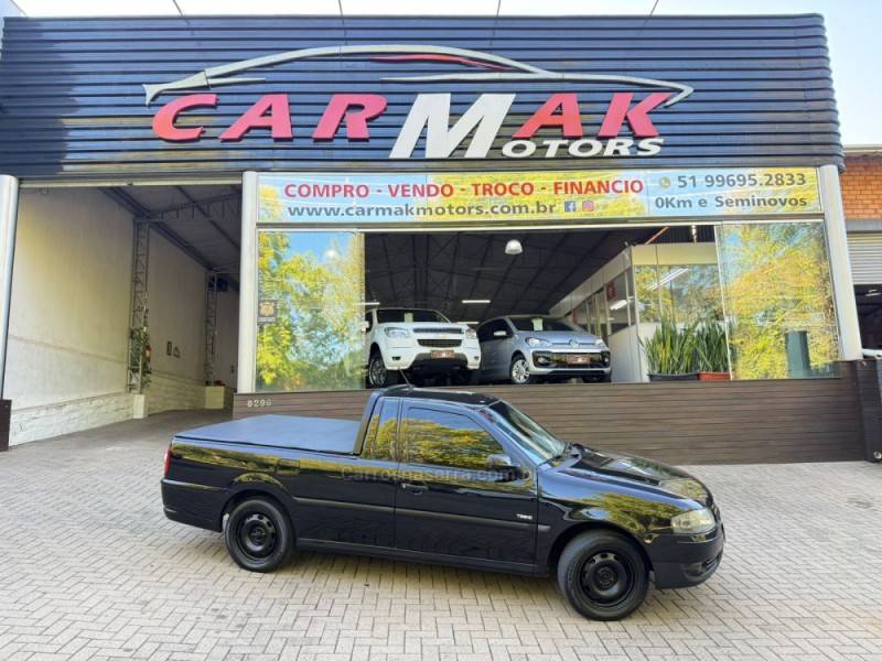 VOLKSWAGEN - SAVEIRO - 2009/2010 - Preta - R$ 39.900,00