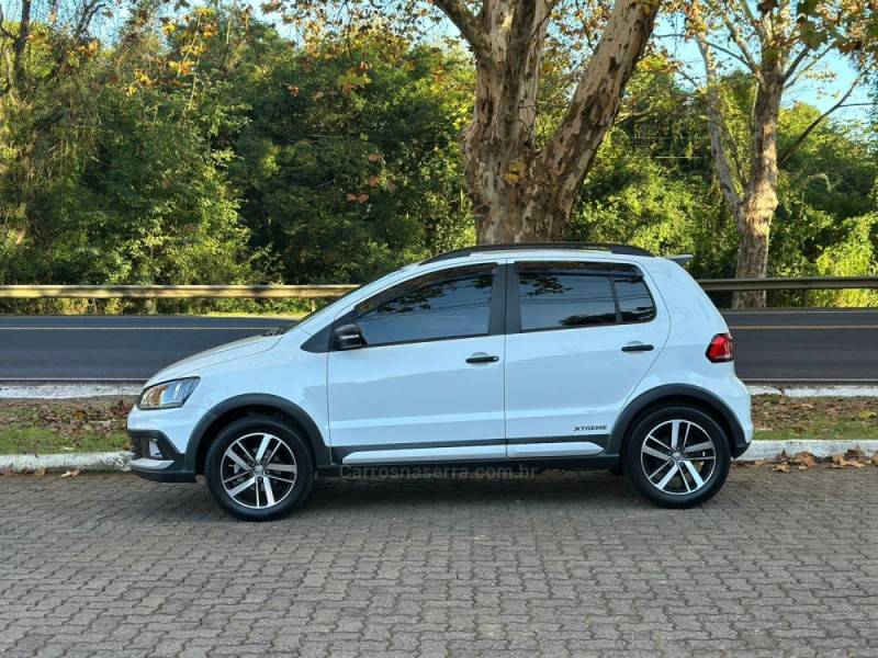VOLKSWAGEN - FOX - 2021/2021 - Branca - R$ 69.900,00