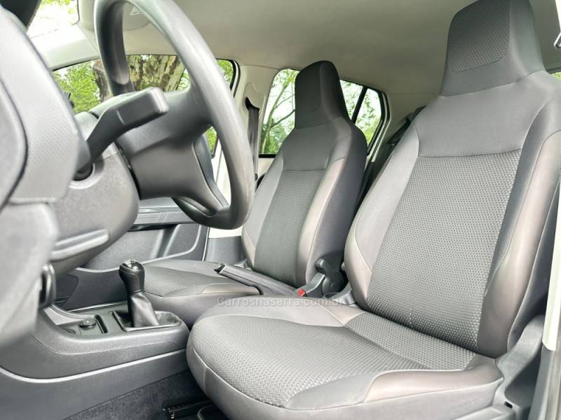 VOLKSWAGEN - UP - 2020/2020 - Branca - R$ 68.900,00