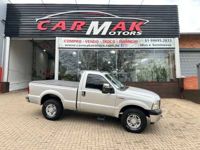 FORD - F-250 - 2010/2010 - Prata - R$ 159.900,00