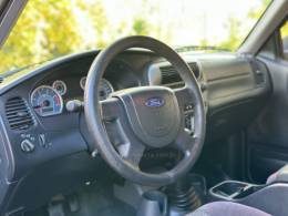 FORD - RANGER - 2011/2011 - Preta - R$ 99.900,00