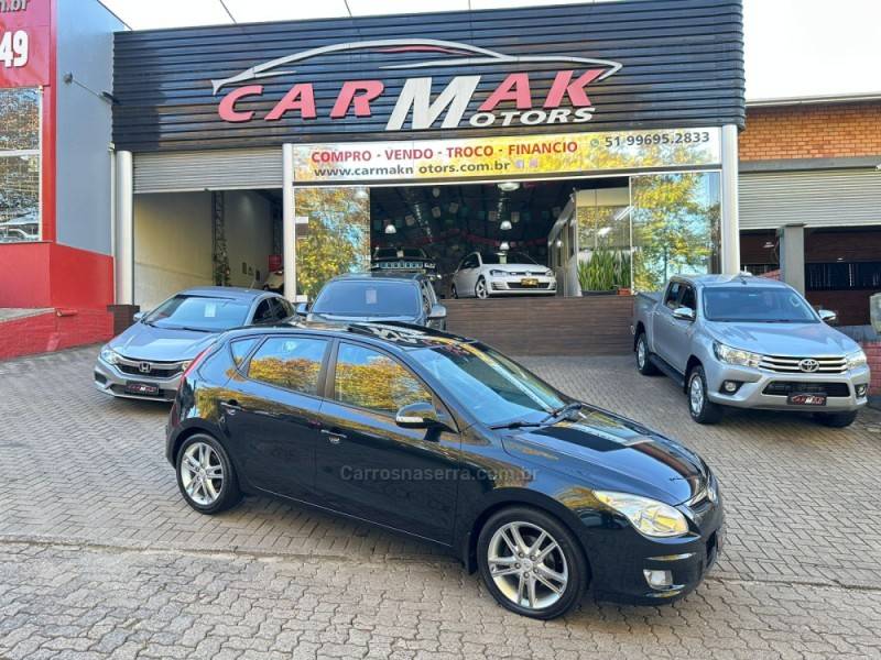 HYUNDAI - I30 - 2009/2010 - Preta - R$ 49.900,00