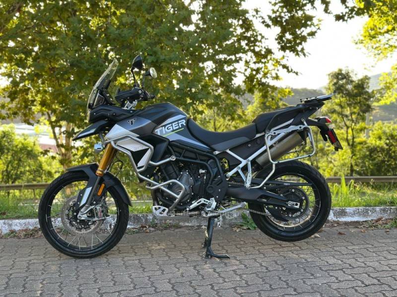 TRIUMPH - TIGER 900 RALLY ARAGÓN - 2023/2024 - Preta - R$ 72.900,00