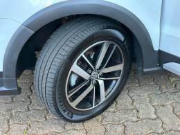 VOLKSWAGEN - FOX - 2021/2021 - Branca - R$ 69.900,00