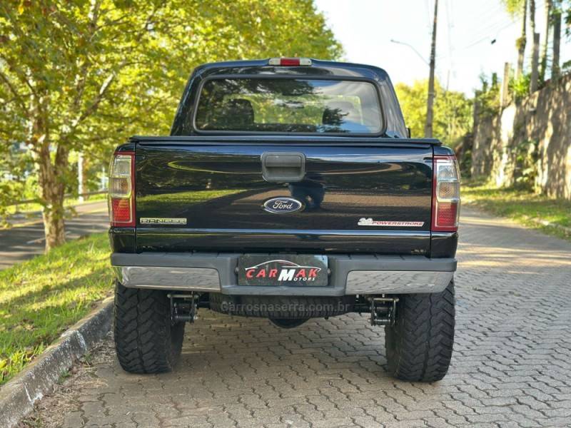 FORD - RANGER - 2011/2011 - Preta - R$ 99.900,00