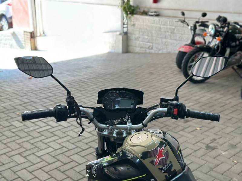 YAMAHA - XTZ 150 - 2021/2022 - Verde - R$ 16.900,00