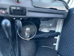 VOLKSWAGEN - KOMBI - 2013/2014 - Branca - R$ 58.900,00