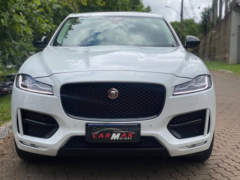 JAGUAR - F-PACE - 2016/2017 - Branca - R$ 189.900,00