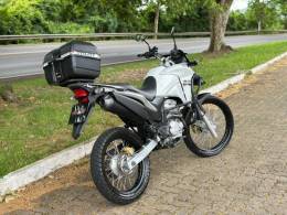 HONDA - XRE 300 - 2015/2015 - Branca - R$ 19.900,00