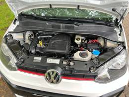 VOLKSWAGEN - UP - 2020/2020 - Branca - R$ 68.900,00