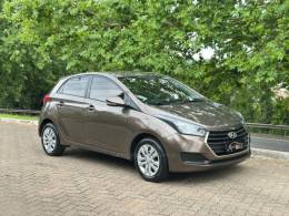 HYUNDAI - HB20 - 2015/2016 - Marrom - R$ 49.900,00