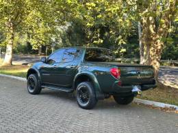 MITSUBISHI - L200 TRITON - 2014/2015 - Verde - R$ 129.900,00