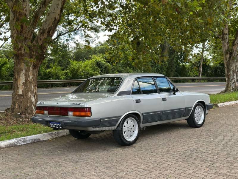 CHEVROLET - OPALA - 1988/1988 - Prata - R$ 98.900,00