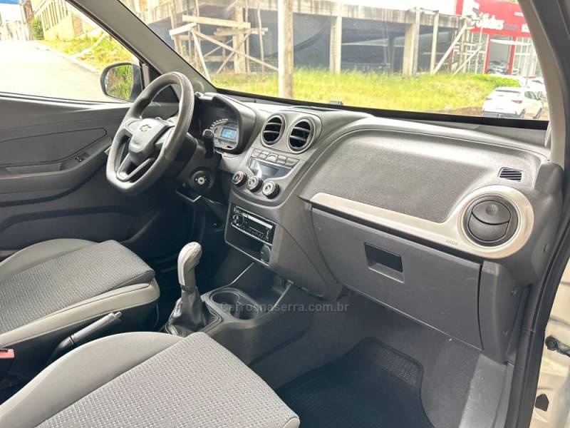 CHEVROLET - MONTANA - 2019/2020 - Prata - R$ 58.900,00