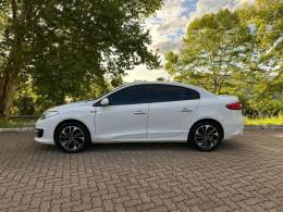 RENAULT - FLUENCE - 2015/2016 - Branca - R$ 72.900,00