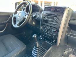 SUZUKI - JIMNY - 2015/2016 - Branca - R$ 78.900,00
