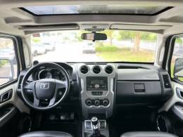 TROLLER - T4 - 2017/2018 - Branca - R$ 205.900,00