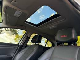 RENAULT - FLUENCE - 2015/2016 - Branca - R$ 72.900,00