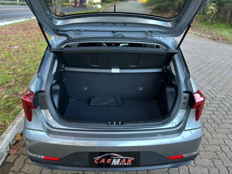 HYUNDAI - HB20 - 2022/2023 - Cinza - R$ 69.900,00