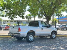FORD - F-250 - 2010/2010 - Prata - R$ 169.900,00