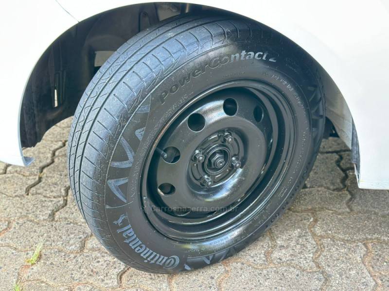 FORD - FIESTA - 2012/2013 - Branca - R$ 35.900,00