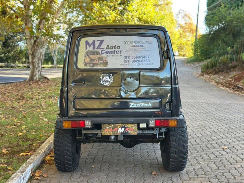SUZUKI - SAMURAI - 1994/1995 - Cinza - R$ 48.900,00