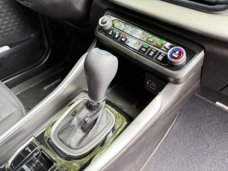 FIAT - FASTBACK - 2023/2023 - Branca - R$ 115.900,00