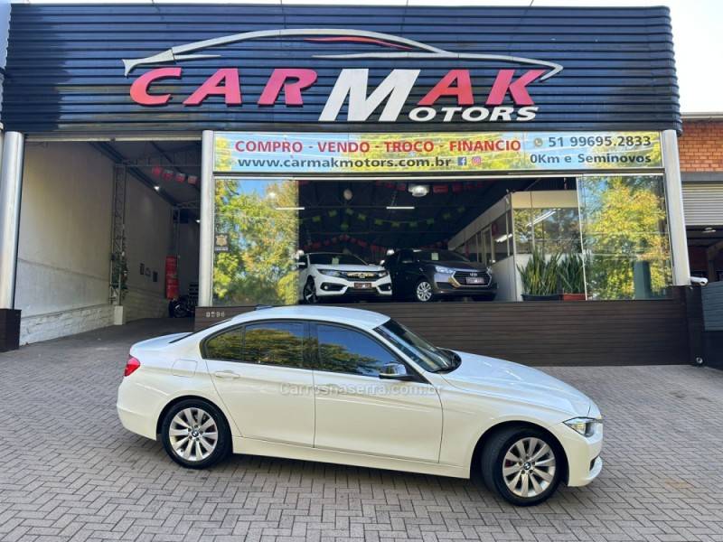 BMW - 320I - 2013/2013 - Branca - R$ 92.900,00