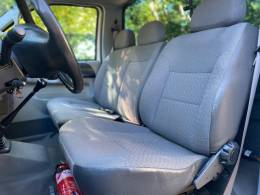 FORD - F-250 - 2001/2001 - Branca - R$ 139.900,00