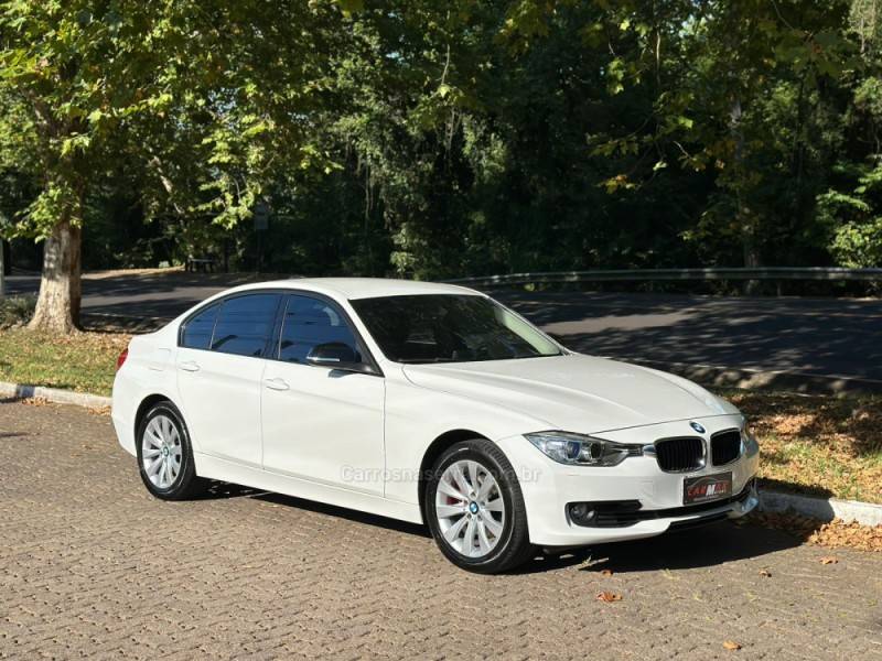 BMW - 320I - 2013/2013 - Branca - R$ 92.900,00