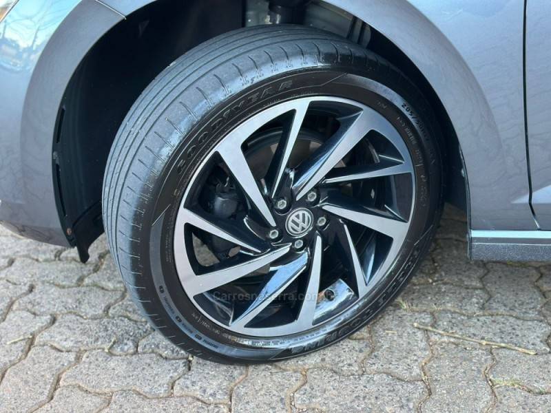 VOLKSWAGEN - VIRTUS - 2022/2022 - Cinza - R$ 105.900,00