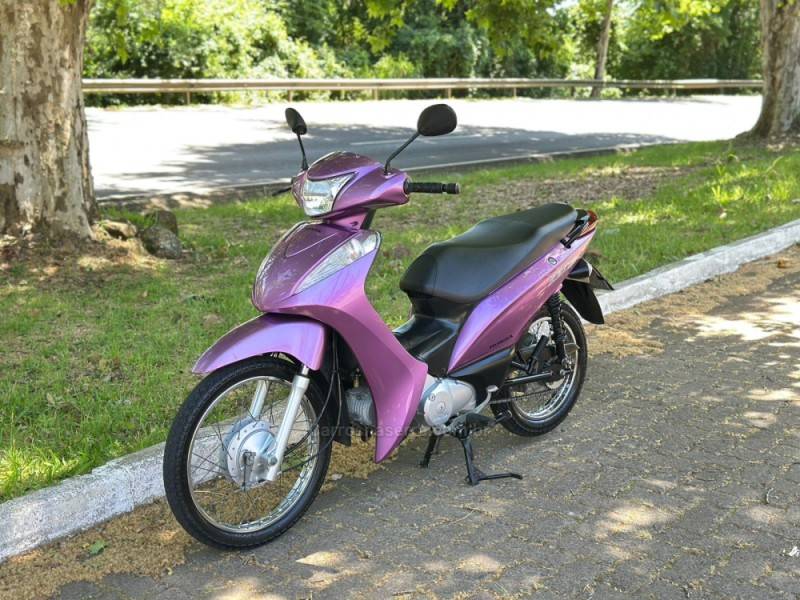 HONDA - BIZ 125 - 2012/2012 - Rosa - R$ 9.900,00