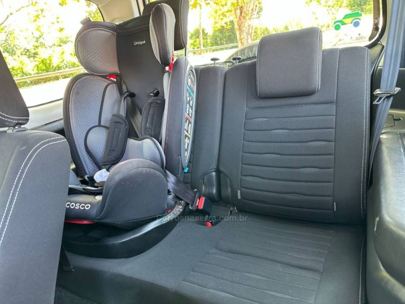 SUZUKI - JIMNY - 2015/2016 - Branca - R$ 78.900,00