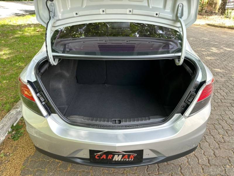 CHEVROLET - PRISMA - 2013/2013 - Prata - R$ 48.900,00