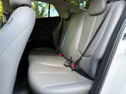 HYUNDAI - HB20S - 2016/2017 - Branca - R$ 68.900,00