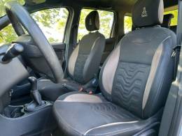 RENAULT - DUSTER - 2015/2016 - Prata - R$ 67.900,00