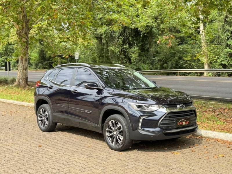 CHEVROLET - TRACKER - 2022/2023 - Azul - R$ 109.900,00