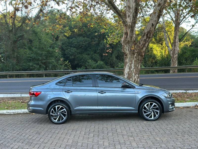 VOLKSWAGEN - VIRTUS - 2022/2022 - Cinza - R$ 105.900,00