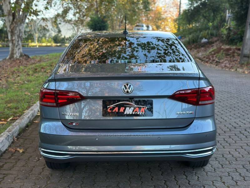 VOLKSWAGEN - VIRTUS - 2022/2022 - Cinza - R$ 105.900,00