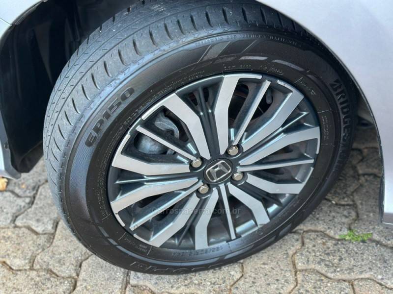 HONDA - CITY - 2018/2019 - Prata - R$ 81.900,00