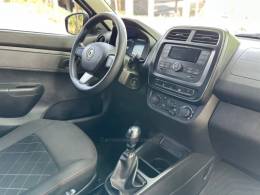 RENAULT - KWID - 2023/2024 - Branca - R$ 57.900,00