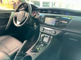 TOYOTA - COROLLA - 2017/2017 - Branca - R$ 95.900,00