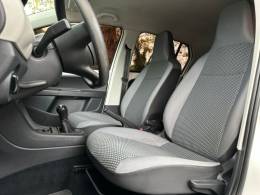 VOLKSWAGEN - UP - 2015/2016 - Branca - R$ 52.900,00