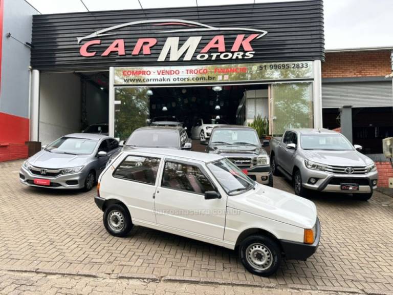 FIAT - UNO - 1991/1991 - Branca - R$ 18.900,00