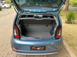 VOLKSWAGEN - UP - 2017/2018 - Azul - R$ 65.900,00