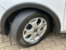 HYUNDAI - HB20X - 2014/2015 - Branca - R$ 62.900,00