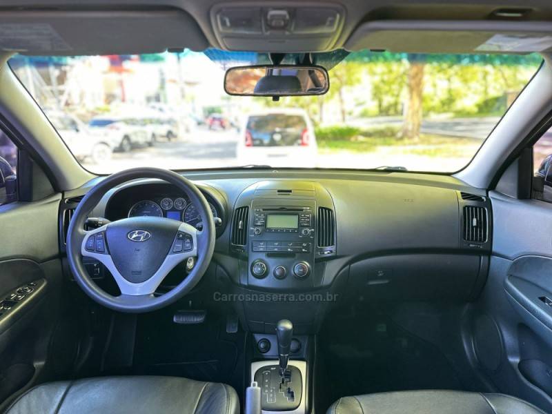 HYUNDAI - I30 - 2009/2010 - Preta - R$ 52.900,00