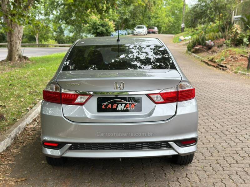 HONDA - CITY - 2018/2019 - Cinza - R$ 89.900,00