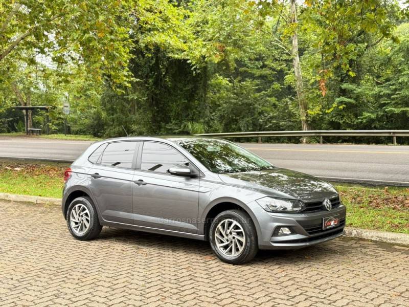 VOLKSWAGEN - POLO - 2019/2020 - Cinza - R$ 69.900,00