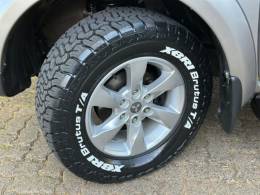 MITSUBISHI - PAJERO DAKAR - 2013/2013 - Prata - R$ 119.900,00